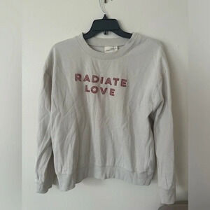 Universal Thread Women's Size Medium "Radiate Love" Crewneck Beige Sweater